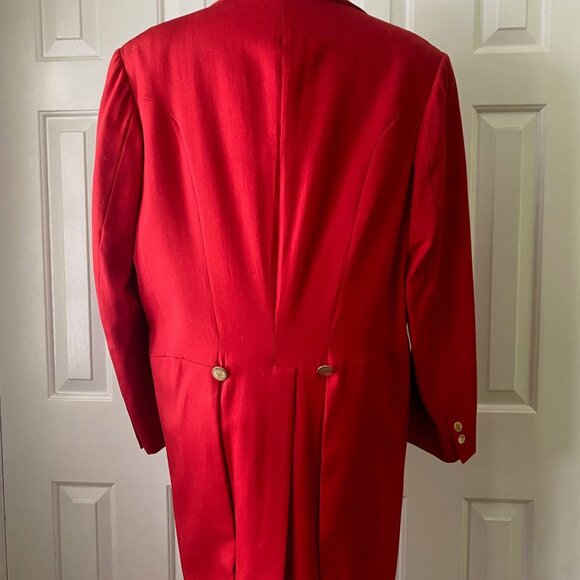 Unique Men's Scarlet Formal Evening Tails - Picture 2 of 5